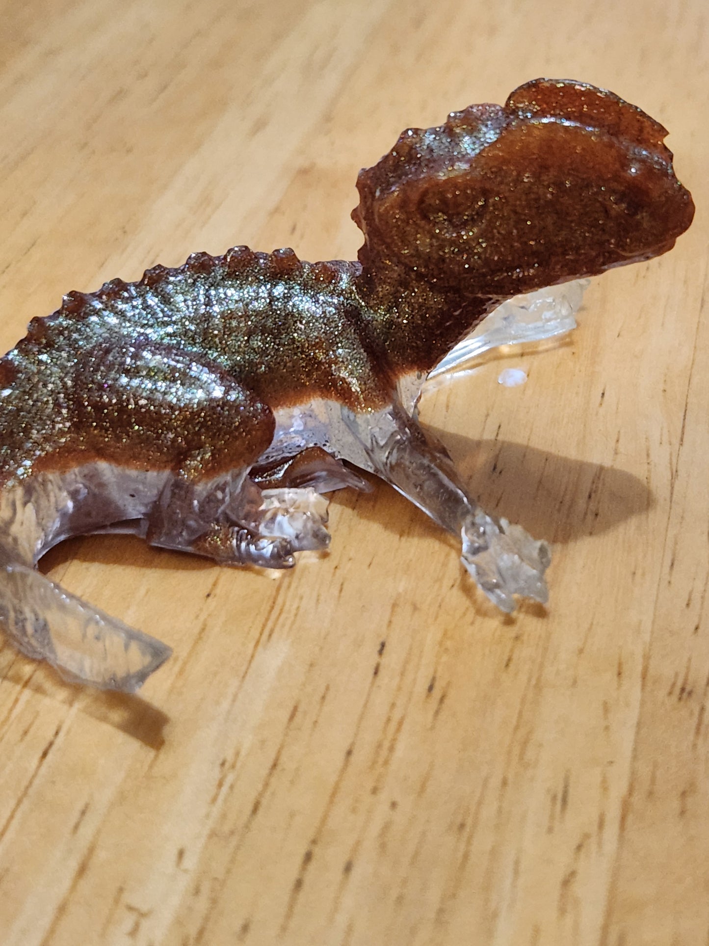 Small two-tone dinosaur