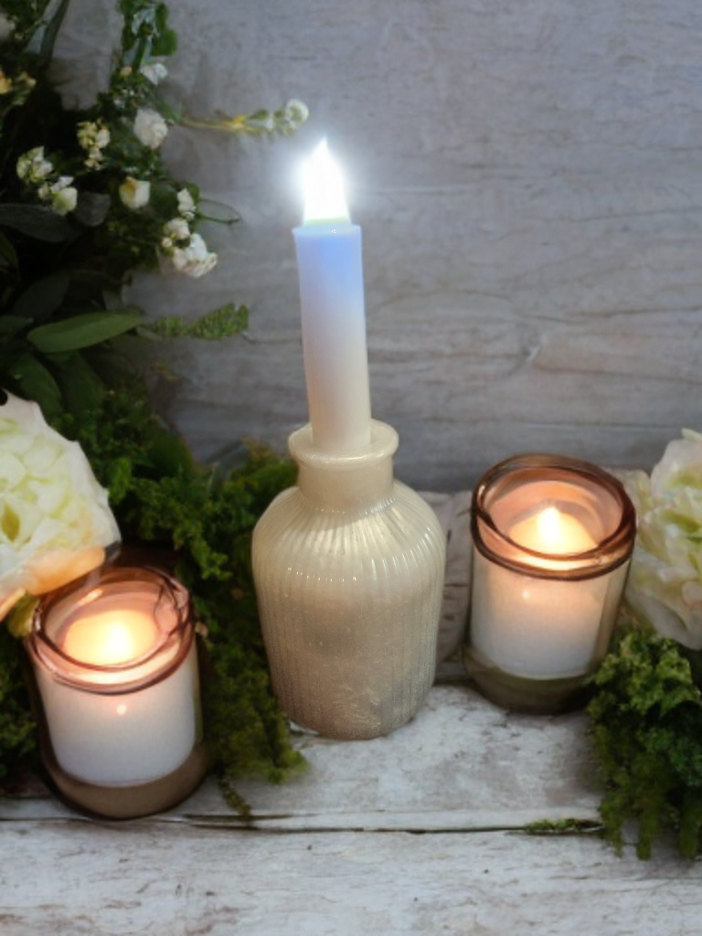 Candle holder