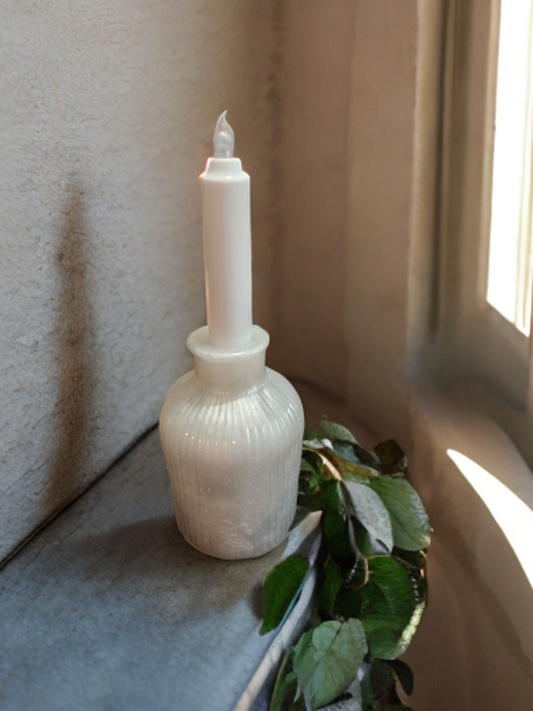 Candle holder