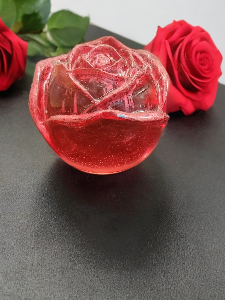 Red rose paper weight